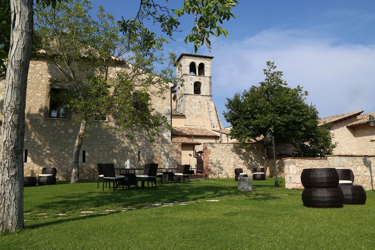 Отель Monastero Di Sant'Erasmo Veroli Экстерьер фото